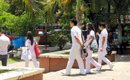 Unah-vs: 'No todos pueden estar en Medicina”