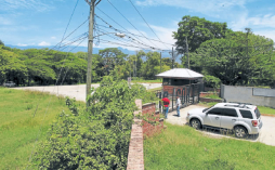 Firme construcción de penal en Comayagua