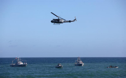 Cae avión y mueren sus dos pilotos durante show aéreo