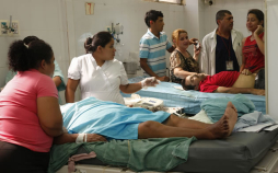 Ni jeringas hay en el hospital Rivas para atender a pacientes