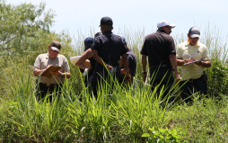Hallan cadáver de un joven flotando en río