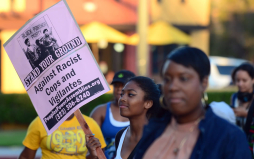 Cientos de detenidos en protestas contra exoneración de Zimmerman en EUA