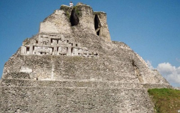 Destruyen en Belice una pirámide maya por construir carretera