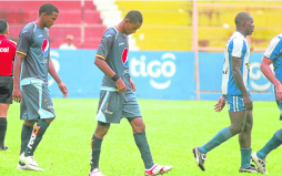 Motagua vuelve a caer y toca fondo