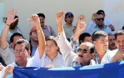 Sigue la ola de reclamos por pagos atrasados y aguinaldos