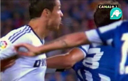 ¿Escupe Cristiano Ronaldo a jugador del Espanyol?