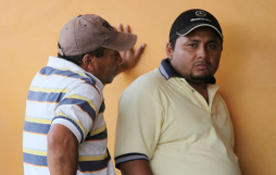 Detienen a hondureños por tráfico de nueve migrantes de la India