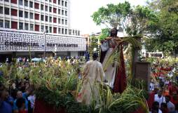 Inicia la Semana Santa en Honduras con un llamado de solidaridad