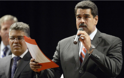 Análisis: Asilo de Snowden pone a Venezuela en vía de colisión con EUA