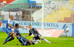 Motagua vuelve a caer y toca fondo