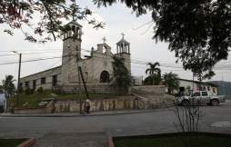 Cisma en Iglesia de occidente por política, negocios y mujeres