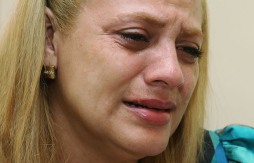 'Me arrebataron la alegría de vivir” dice hondureña a quien le mataron a su esposo