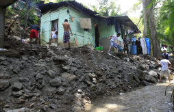 'Solo me quedé con la taza del sanitario'