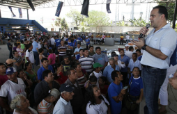 Calidonio acredita a nacionalistas activos