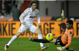 Real Madrid golea e irá motivado al clásico