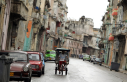 Cuba intenta labrarse un futuro con el turismo médico