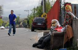 Quemarán monigote de Lobo y Juan Orlando para despedir 2012