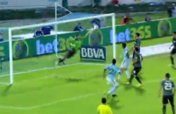 VIDEO: Espectacular parada del guardameta Kiko Casilla