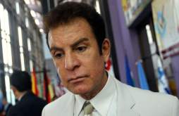 Salvador Nasralla promueve pago a favor del Estado