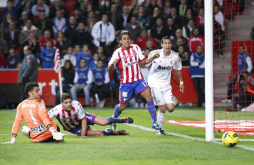 Real Madrid golea e irá motivado al clásico