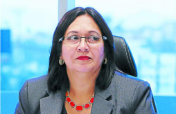 Araujo regresa a Salud tras culminar los 30 días de suspensión