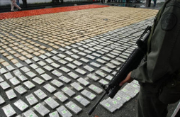 Policía de Colombia incauta 1,5 toneladas de cocaína que sería enviada a Honduras