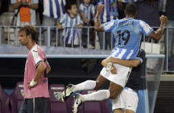 Baptista da un gran triunfo al Málaga con golazo de chilena