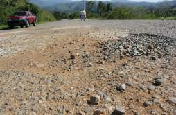 50 kilómetros dañados hay en vía de San Pedro Sula a Omoa