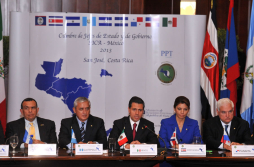 México y Centroamérica analizan guerra antidrogas y comercio