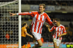 Stoke City amplía sus miras en la Premier League