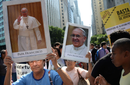 Francisco envía un tuit a los jóvenes de la JMJ: 'nos vemos en tres días'