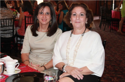 Lo mejor a la feliz enamorada