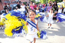 Pequeñitos dan cátedra de civismo en Tegucigalpa