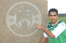 Clavasquín: 'Claros tiene una mezcla entre Pirlo y Scholes'