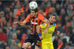 APOEL resiste el monólogo del Shakhtar y lidera su grupo