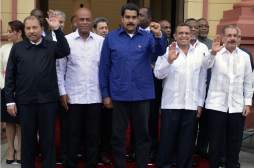 Lobo Sosa se congracia con Nicolás Maduro