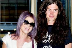 Kelly Osbourne, comprometida!
