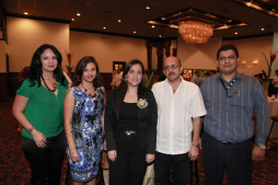 Brindis y fraternidad