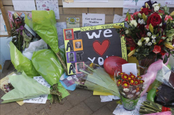 La hija de Mandela llama 'buitres' a los medios