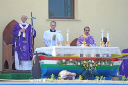 El Papa: ¿Quién de nosotros ha llorado por la muerte de migrantes?