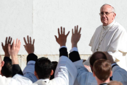 El papa Francisco dice que 'el verdadero poder es el servicio'