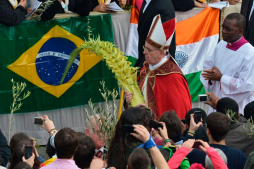 Papa Francisco: 'No seáis nunca hombres y mujeres tristes'