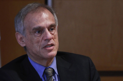 Chipre: dimite el ministro de Finanzas, se abre investigación sobre la crisis