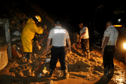 Depresión Fernand deja al menos 13 muertos