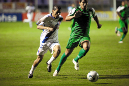 Olimpia estrenó a Roque Alfaro en el banquillo del Platense