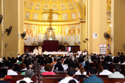 Ángel Garachana pide orar por las vocaciones religiosas