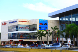 Un millón de visitas al mes recibe el City Mall de San Pedro Sula