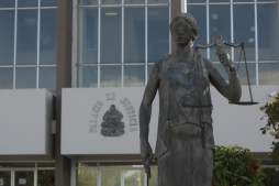 Sin resolver acción contra juicio político