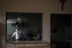 Refugio asiste a migrantes con Vih/Sida en Tijuana