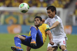 Brasil abrió la Copa Confederaciones con goleada contra Japón
